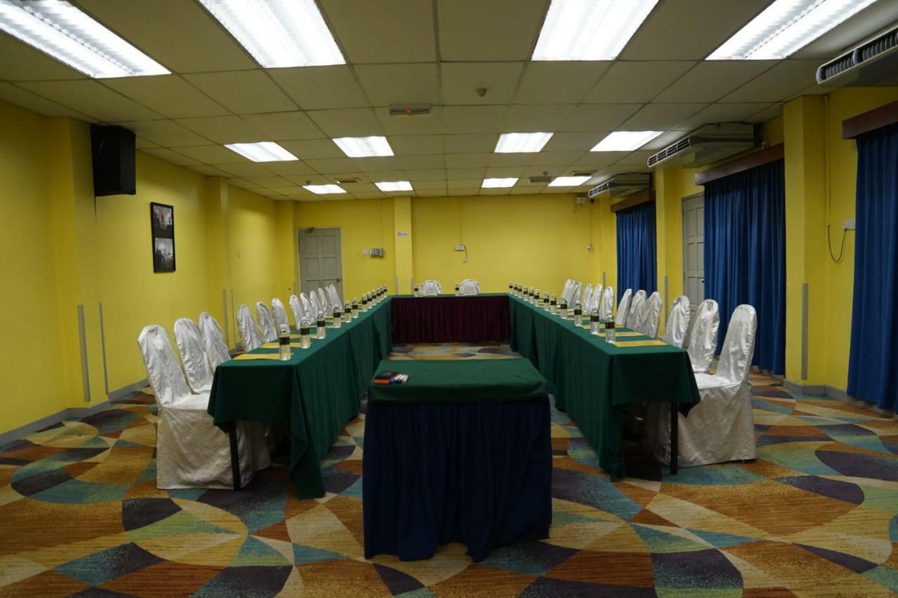 Hotel Seri Malaysia 2*
